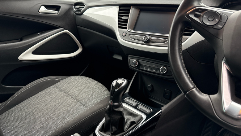 Vauxhall Crossland X 1.2 [83] Griffin 5dr [Start Stop] Petrol Hatchback